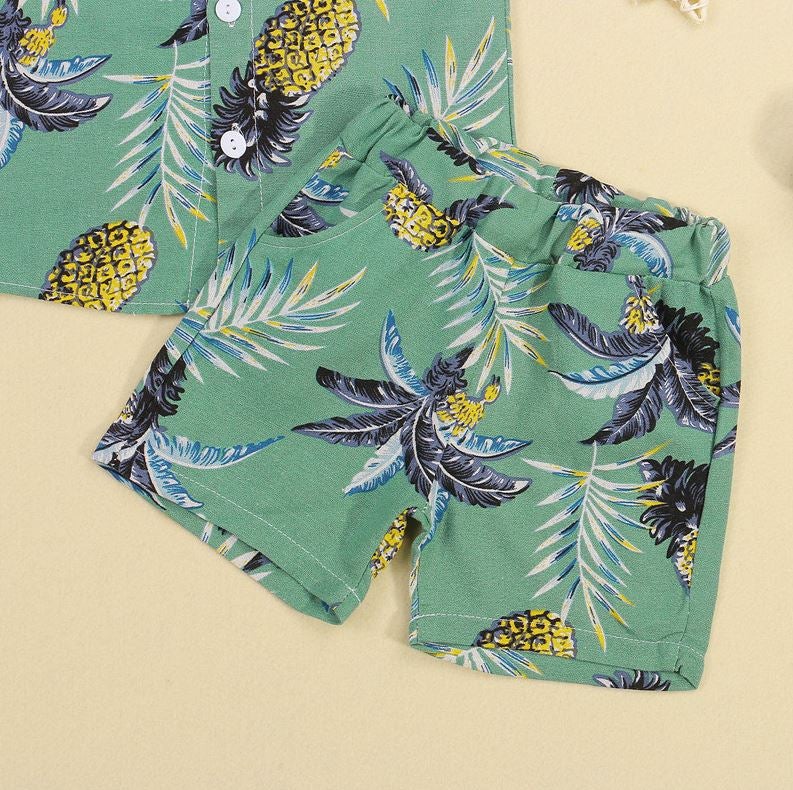 Pineapple Shirt and Shorts Outfit