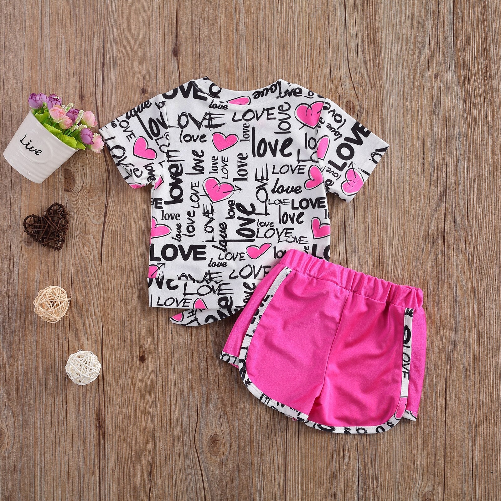 Love Heart T-Shirt With Pink Shorts