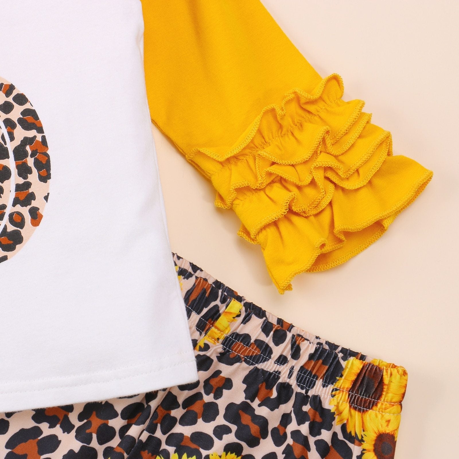 Fall Pumpkin Leopard Print Outfit