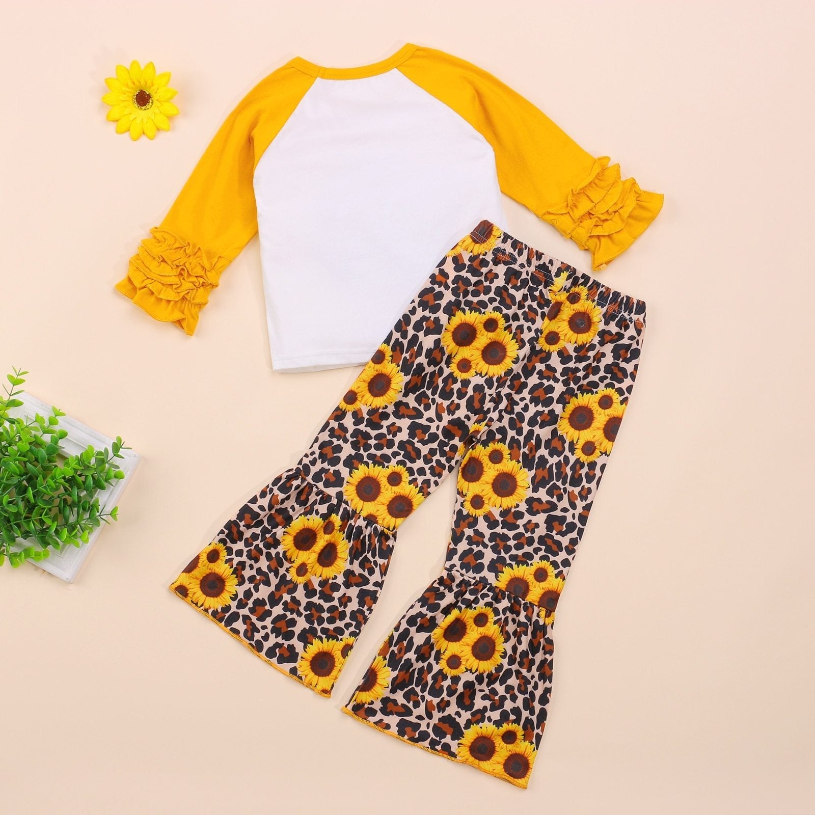 Fall Pumpkin Leopard Print Outfit